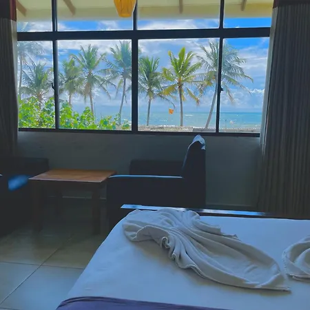 Lavinia Blue Hotel Dehiwala-Mont Lavinia Extérieur photo