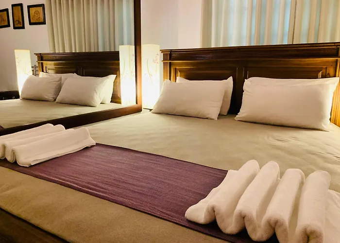 Lavinia Blue Hotel