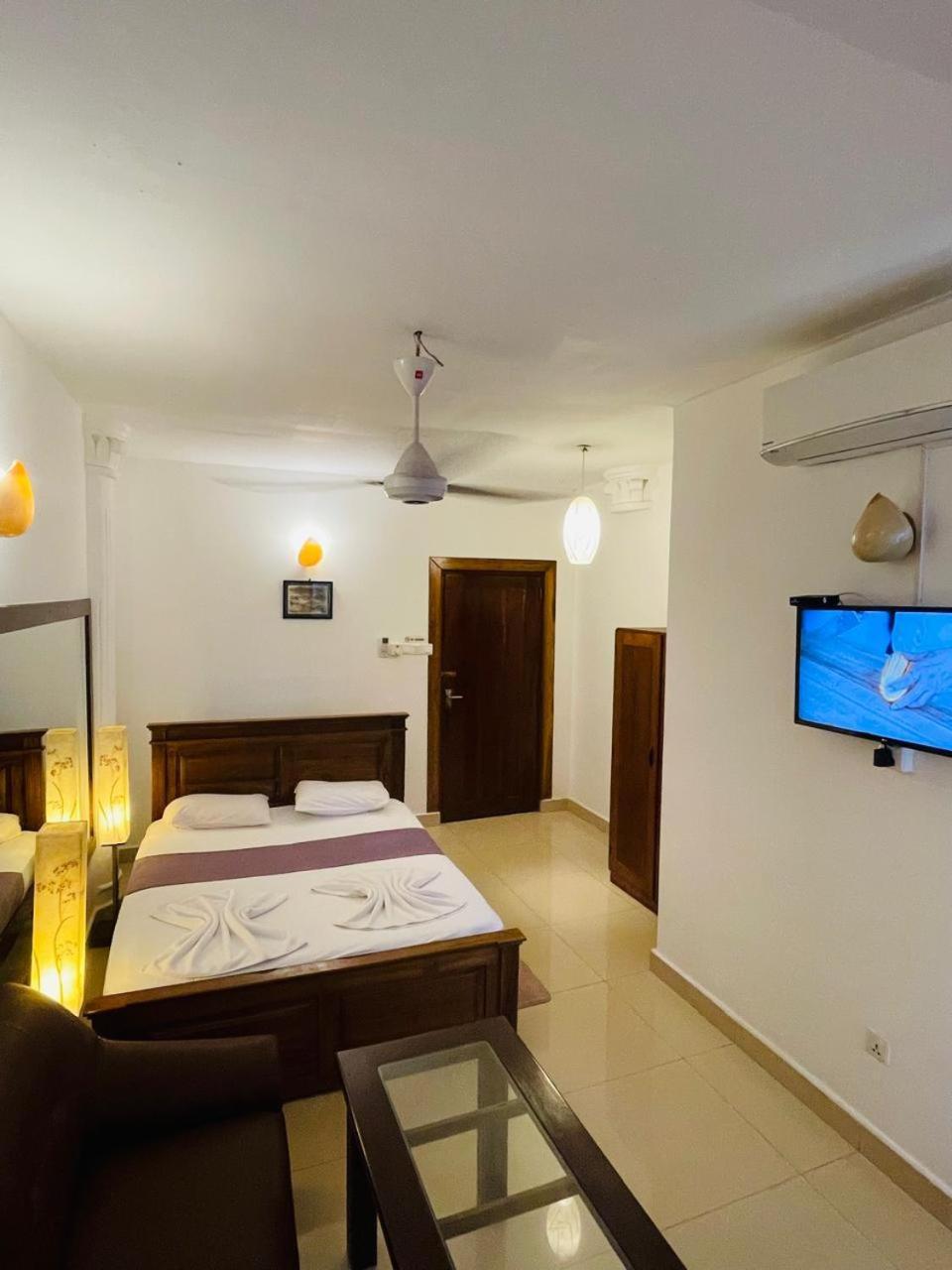 Lavinia Blue 2* Dehiwala-Mont Lavinia
