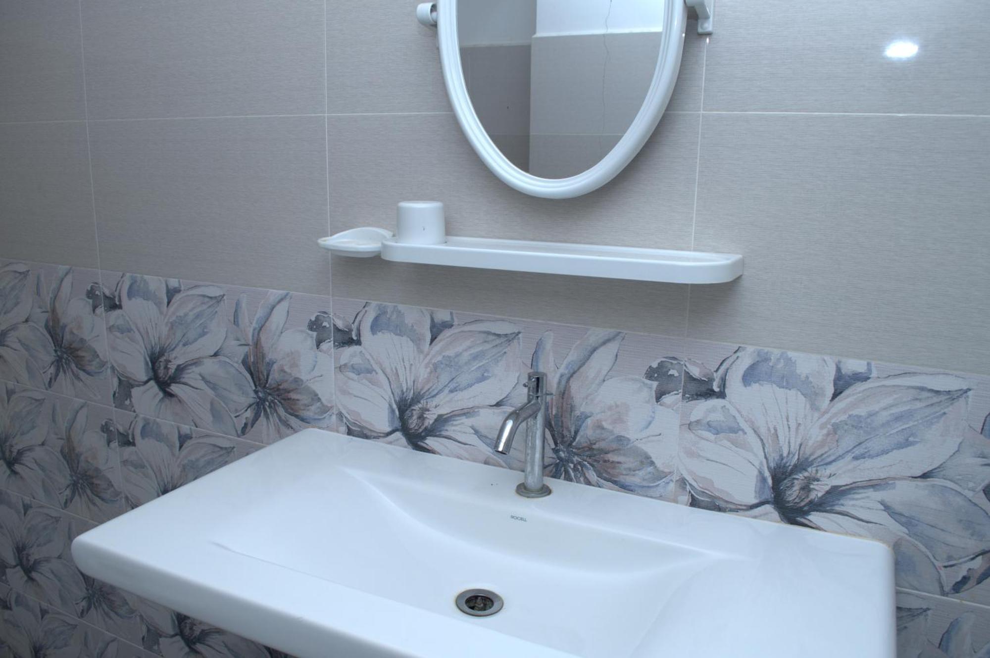 Hotel Lavinia Blue